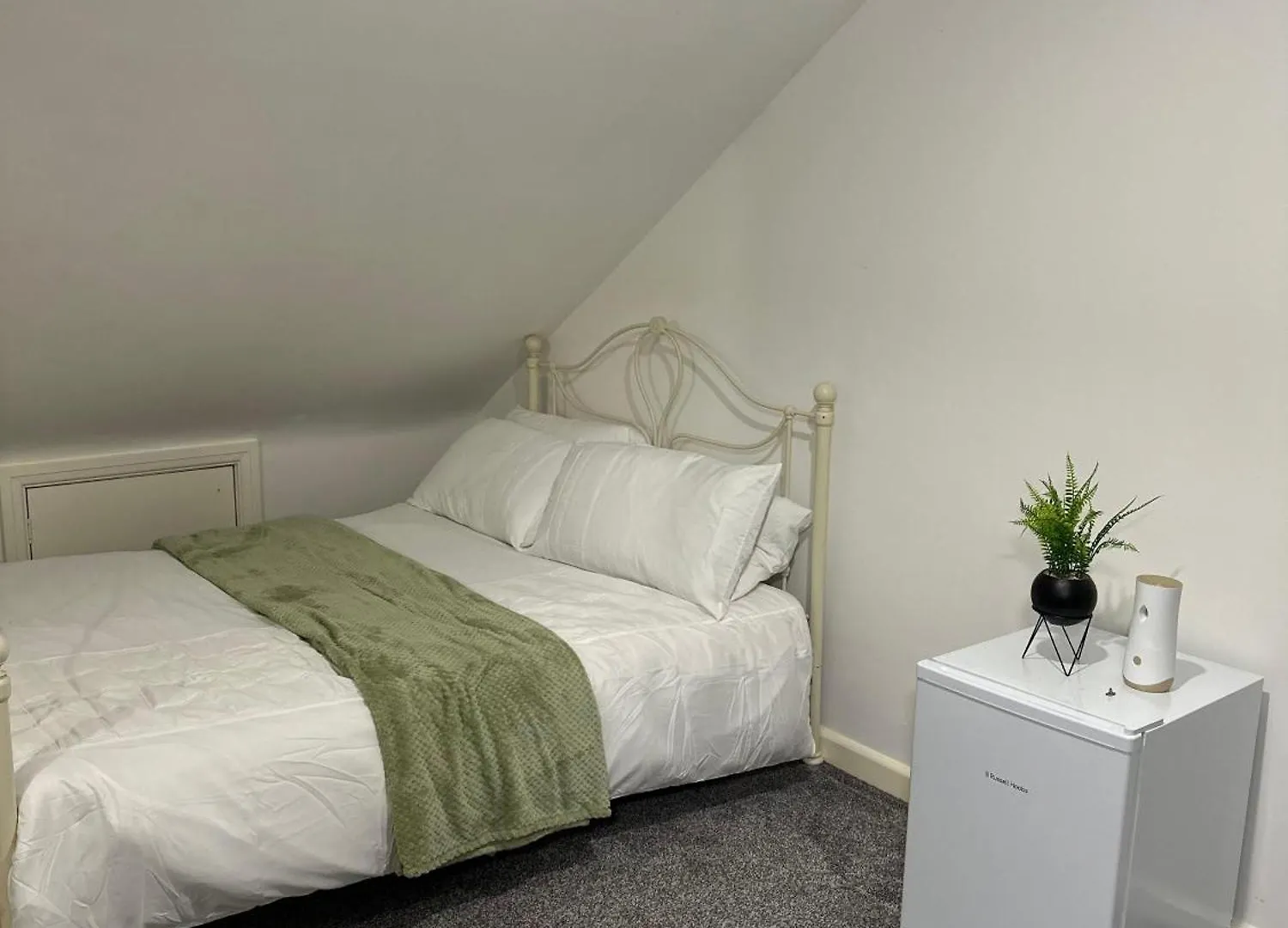 Geez Luxurious Lodge Ilford 0*,  United Kingdom